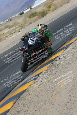 media/Mar-12-2023-SoCal Trackdays (Sun) [[d4c8249724]]/Turn 4 Inside (1040am)/